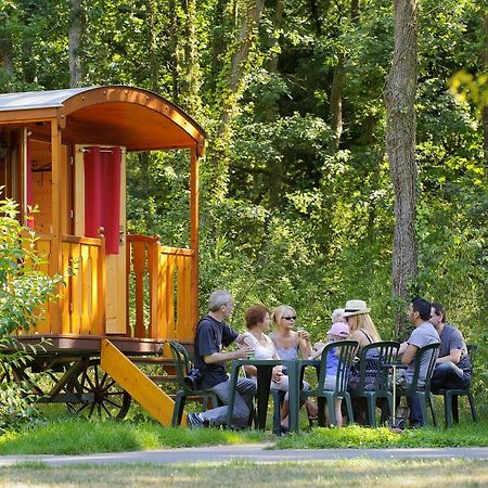 Roulottes De Bois Le Roi Villa Kültér fotó